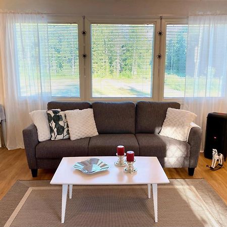 Cozy Renovated House With A Lot Of Parking Space. Haparanda  Zewnętrze zdjęcie